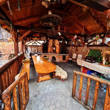 Cabana Vanatorilor Poiana Marului  Ngoại thất bức ảnh